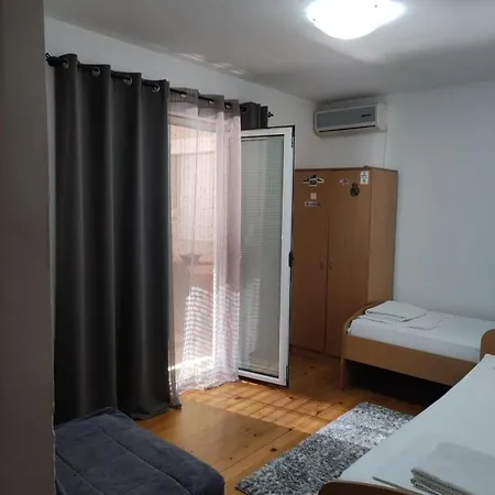 Lilly Apartment Budva Exterior photo